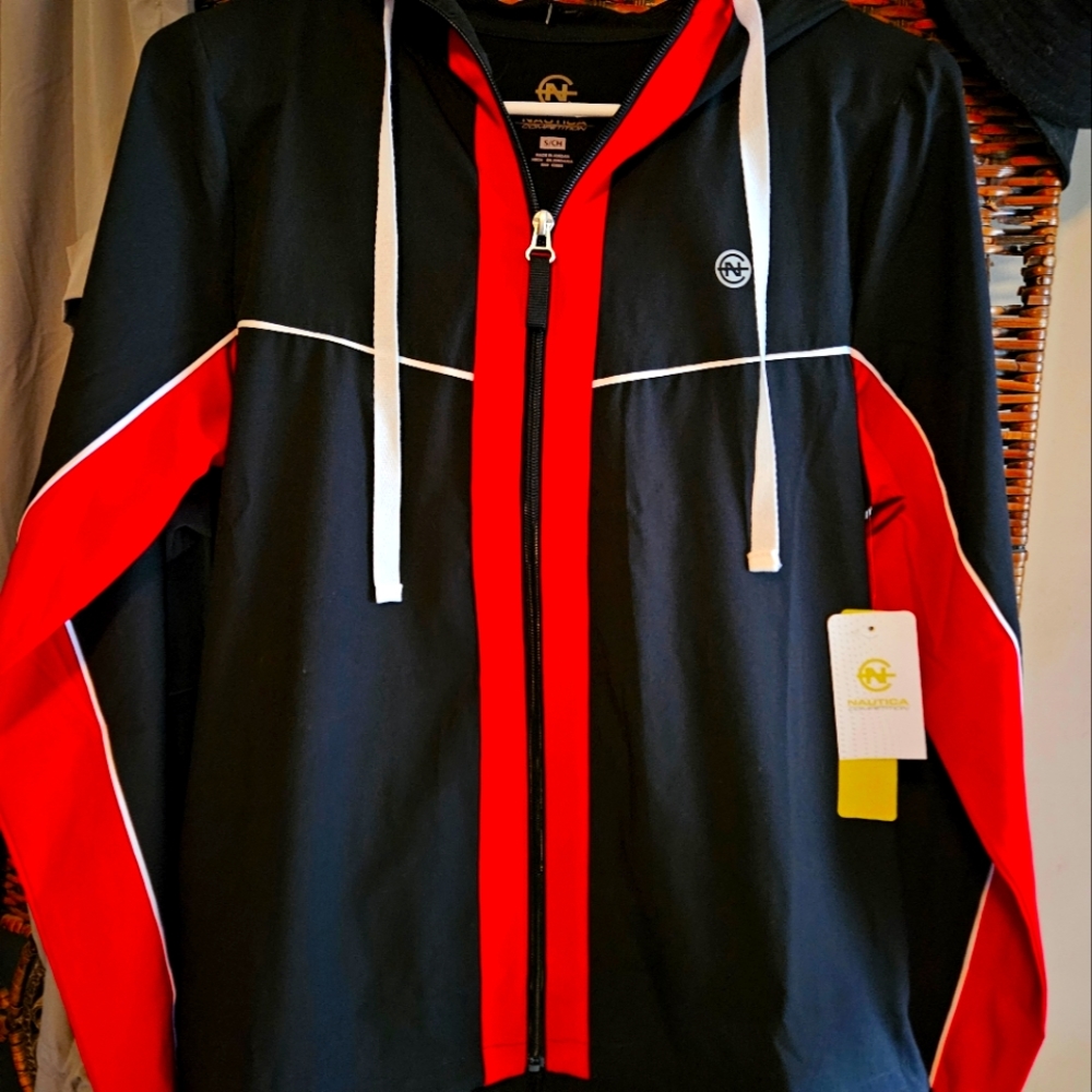 NWT Nautica competition womens small black and red hooded jacket logo on back
